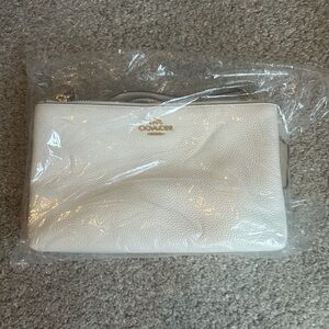 Coach Cream Leather Shoulder Bag